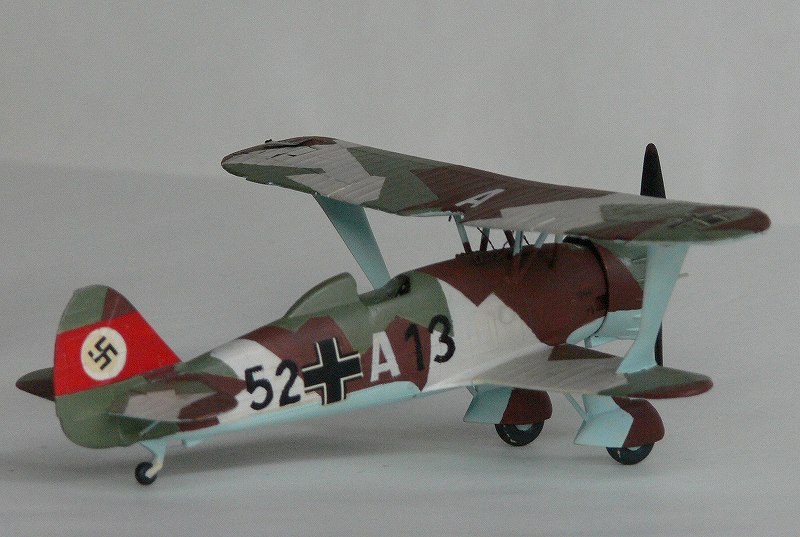 hara_ww2_002.jpg